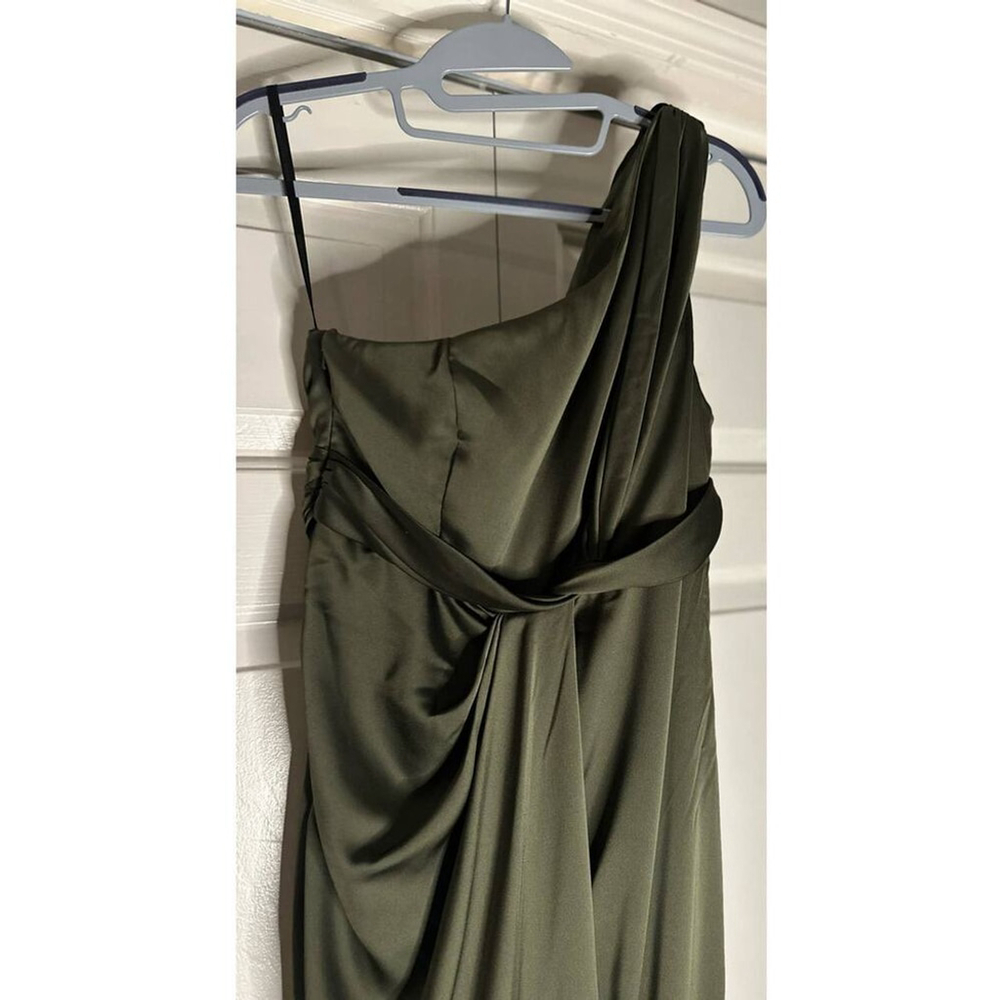 NWT DESSY COLLECTION One-Shoulder Satin Gown SZ 4 - Picture 4 of 5